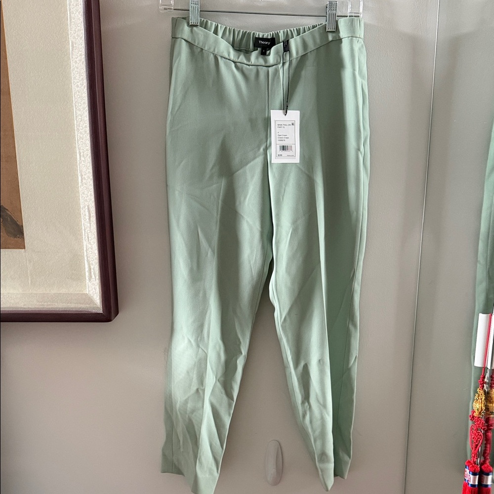 NWT Theory Opal Green Pull-On Pants